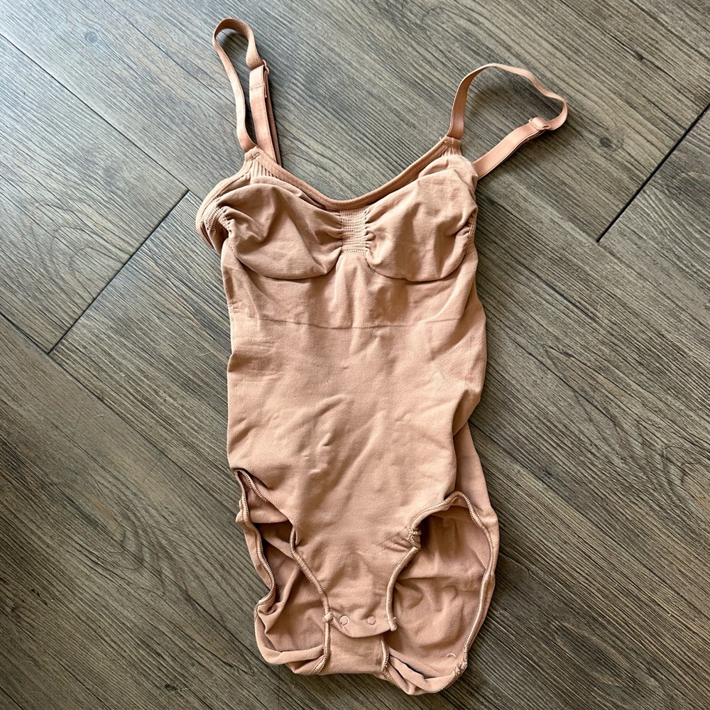 SKIMS VIRAL BODYSUIT